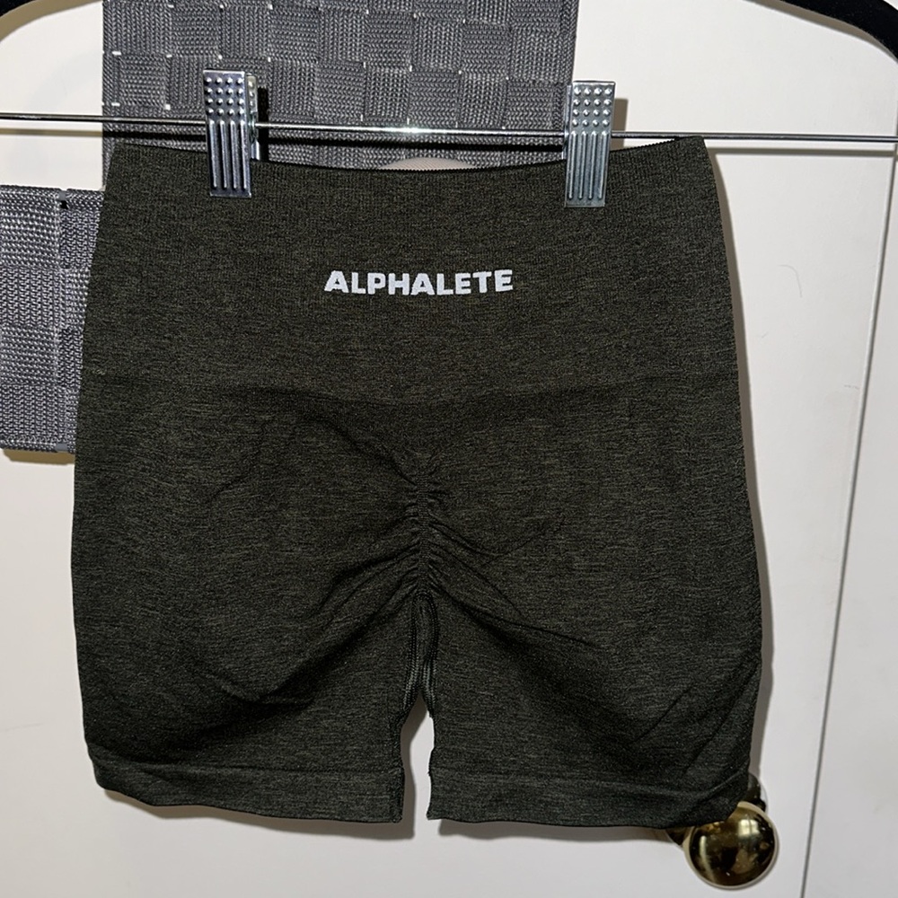 Alphalete Amplify Shorts